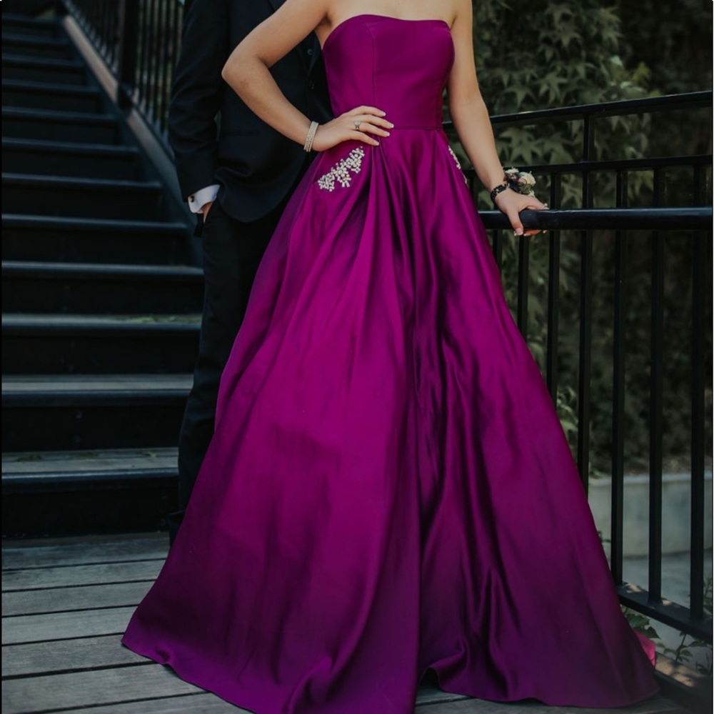 Prom dress, size one